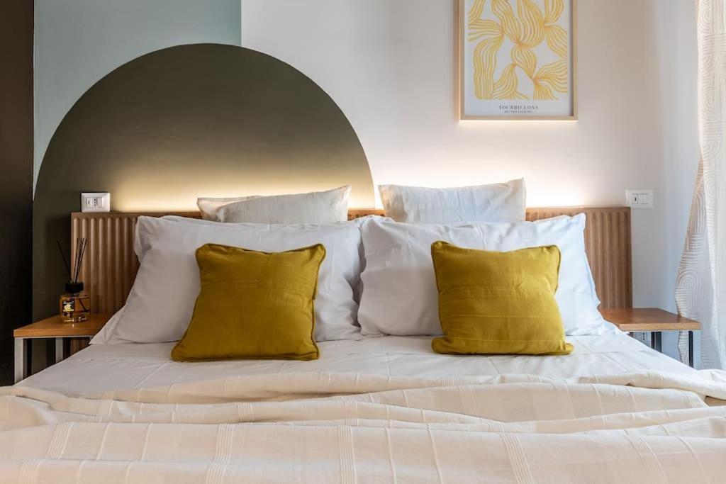 Dafne Room Un'Oasi Romana Per Coppie Exterior photo